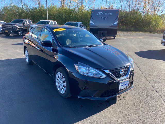 Used 2016 Nissan Sentra S FWD image 3