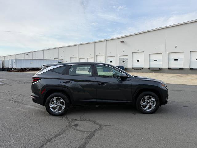 Used 2024 Hyundai Tucson SE image 5
