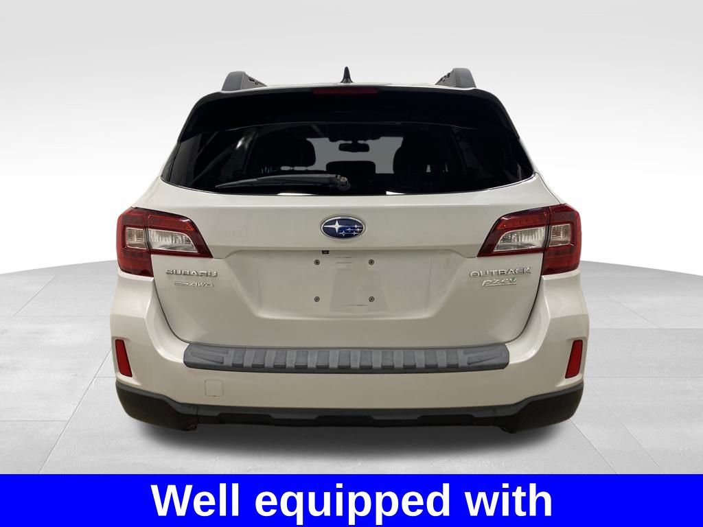 Used 2016 Subaru Outback 2.5i Premium image 3