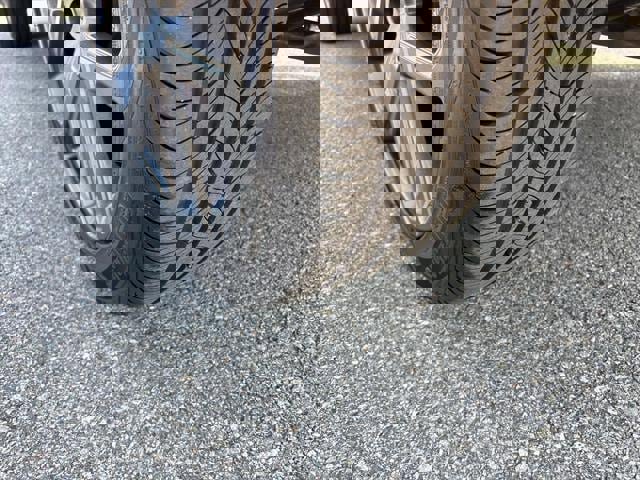 Certified 2024 Jeep Compass Limited w/ High Altitude Package image 8