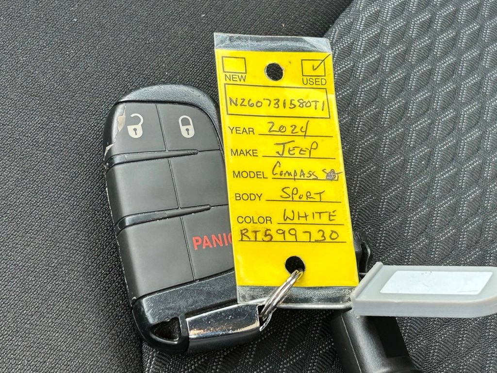 Used 2024 Jeep Compass Sport AWD/4WD image 53