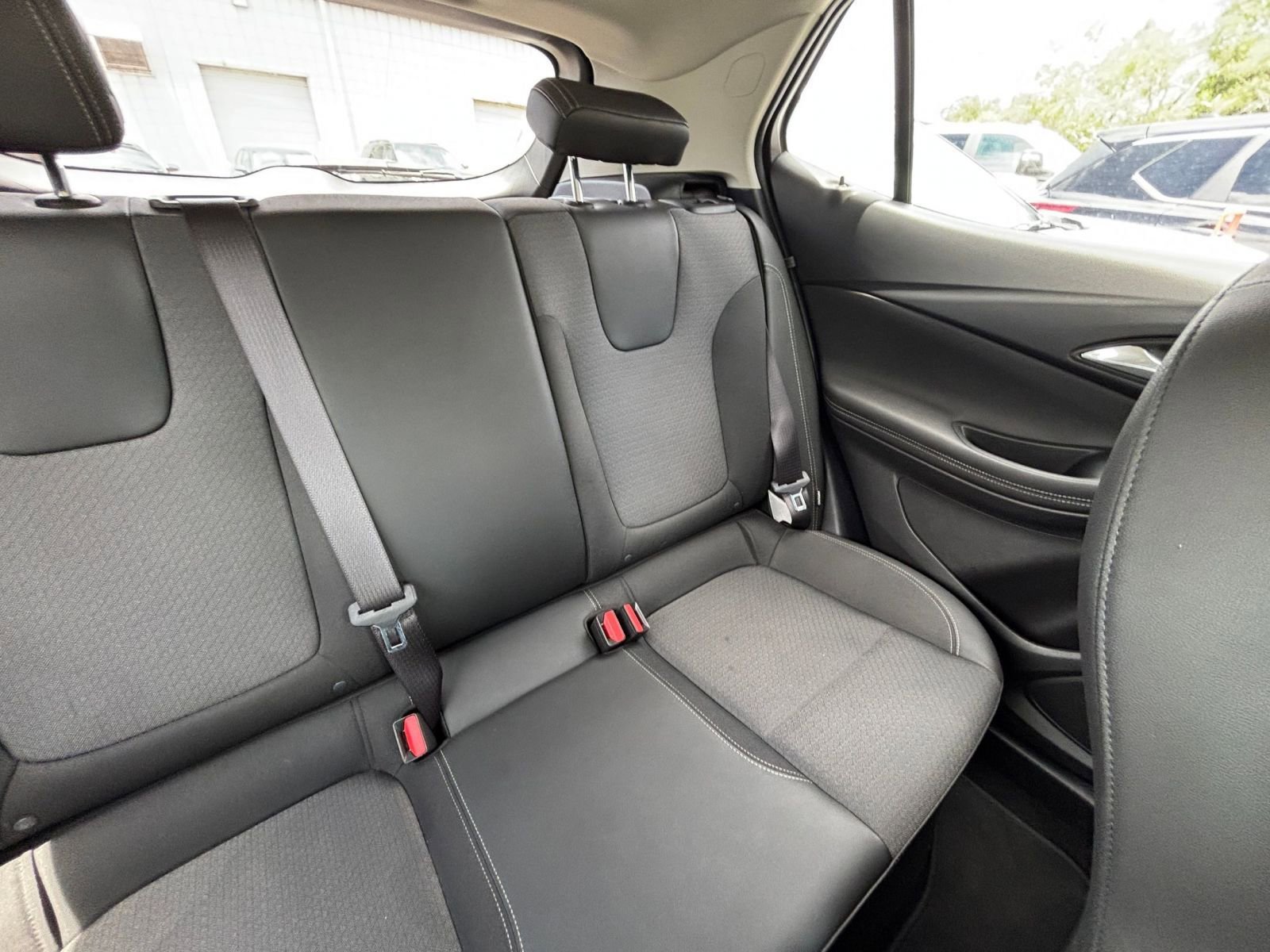 Used 2025 Buick Encore GX Preferred FWD image 36