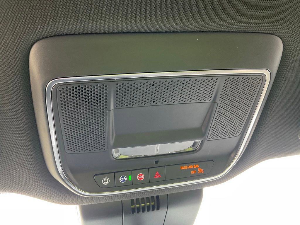 New 2025 GMC Sierra EV Denali image 22