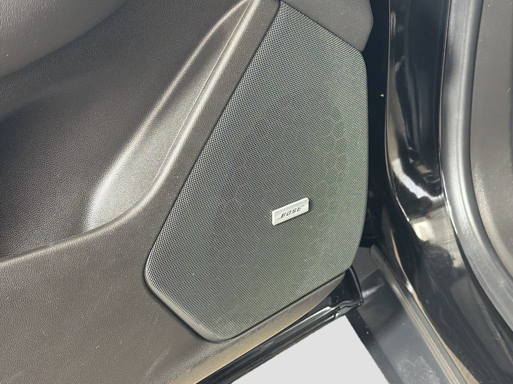 Used 2024 Cadillac XT5 Premium Luxury image 18