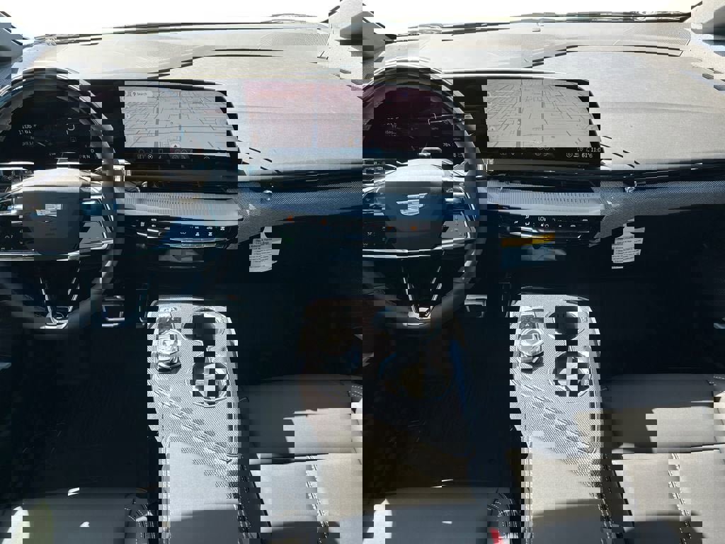 New 2026 Cadillac Optiq Luxury 1 w/ LPO, Floor Liner Package image 15