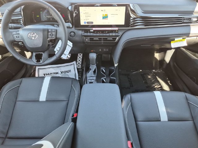New 2026 Toyota Camry Hybrid AWD/4WD image 25