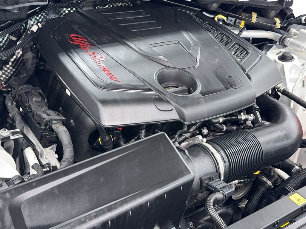 Used 2022 Alfa Romeo Stelvio Ti AWD/4WD image 50