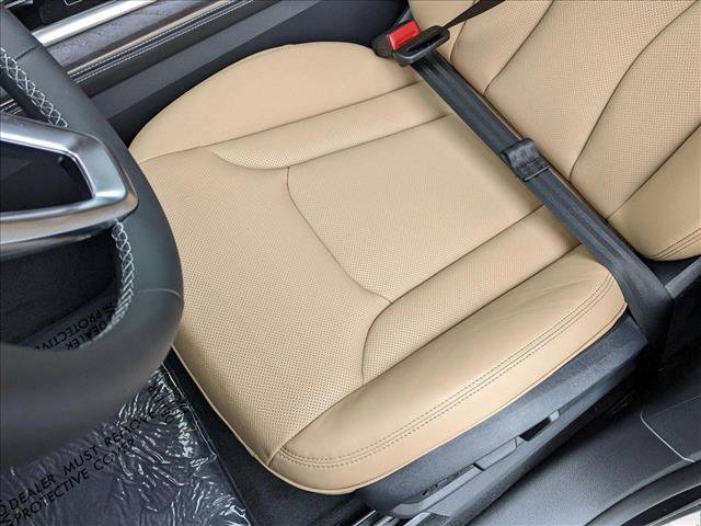 New 2025 Audi Q8 Premium Plus AWD/4WD image 4