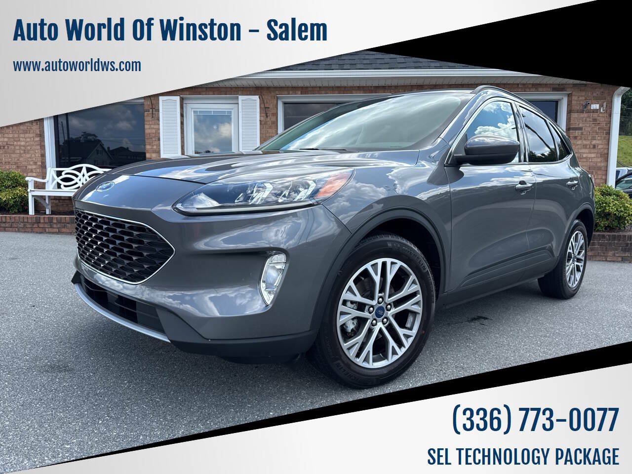 Used 2022 Ford Escape SEL w/ Technology Package FWD image 1