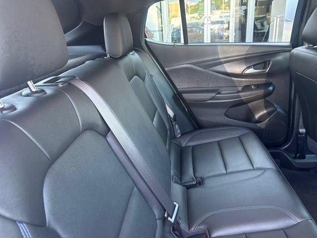 Used 2024 Buick Envista Sport Touring w/ Convenience I Package FWD image 24