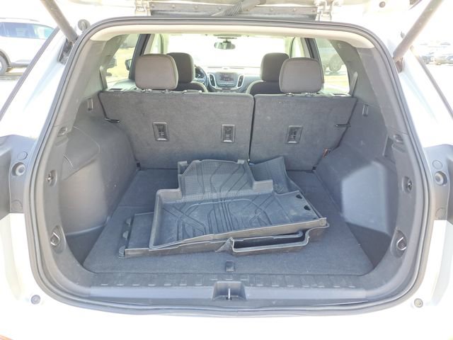 Used 2021 Chevrolet Equinox LT image 24