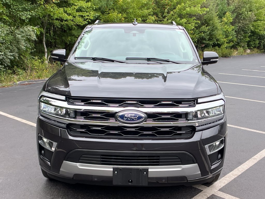 Used 2024 Ford Expedition Limited AWD/4WD image 8