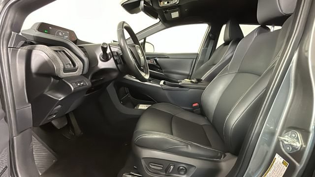 Used 2023 Subaru Solterra AWD image 11