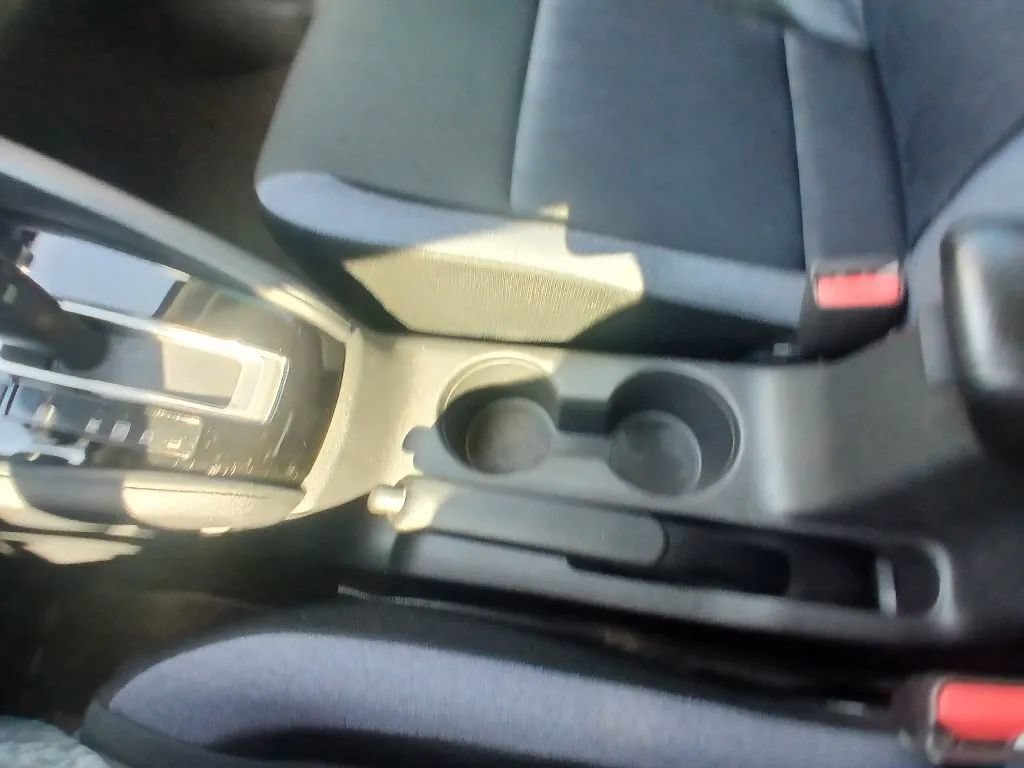 Used 2024 Nissan Versa SV w/ Trunk Package FWD image 29