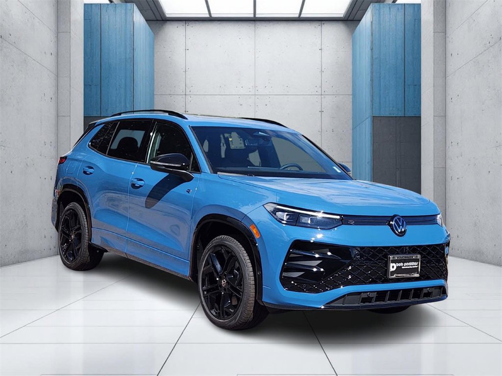 New 2025 Volkswagen Tiguan SE R-Line