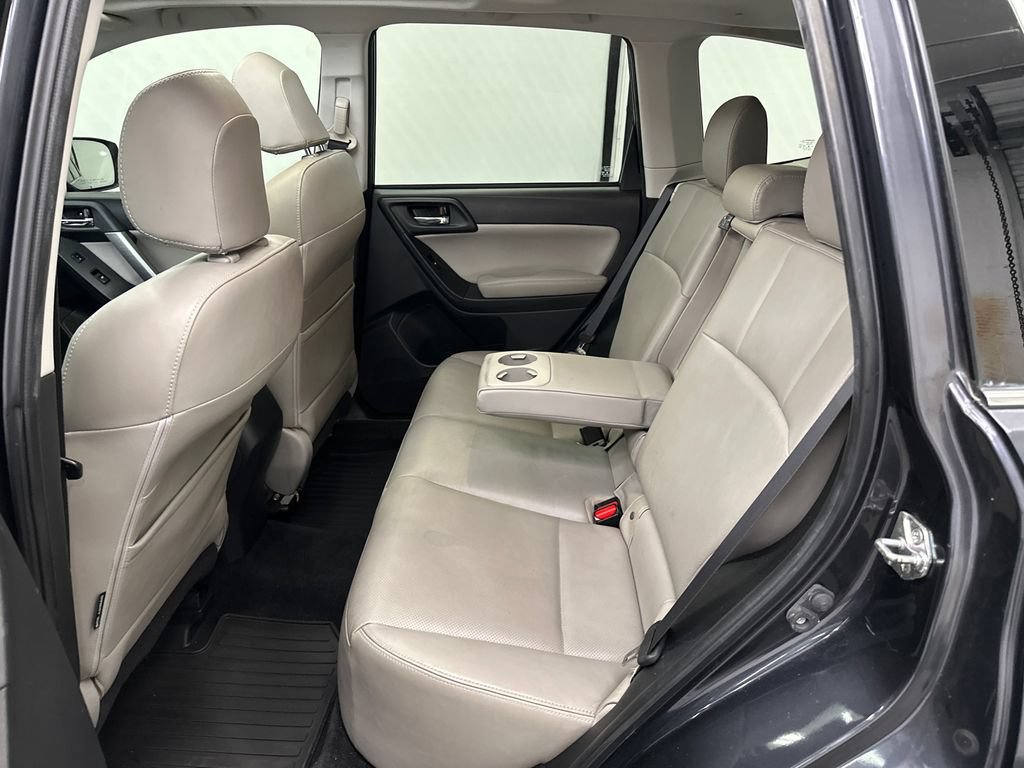 Used 2016 Subaru Forester 2.5i Limited AWD/4WD image 23