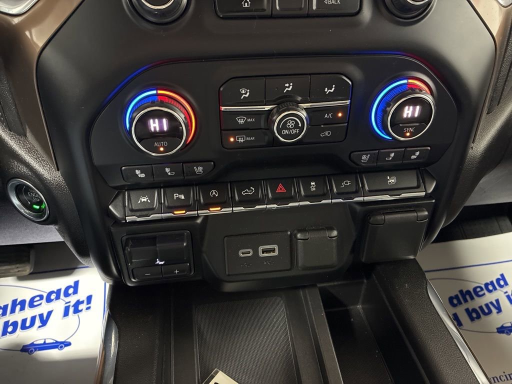 Used 2021 Chevrolet Silverado 1500 High Country w/ Technology Package image 19