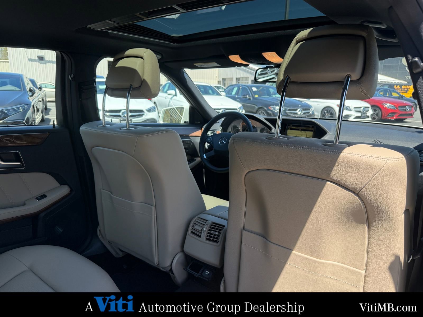 Used 2012 Mercedes-Benz E 350 4MATIC Sedan image 26