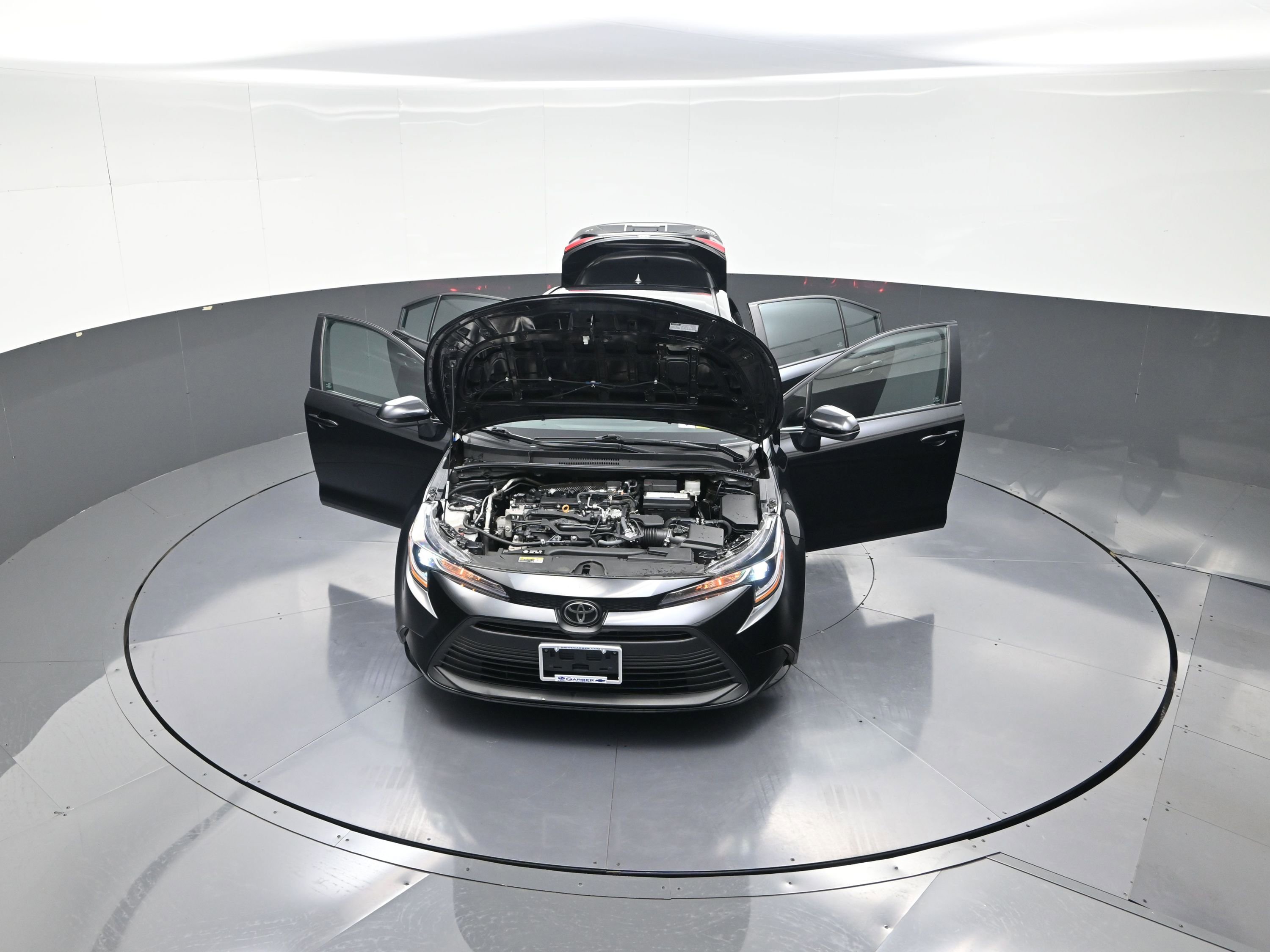 Used 2023 Toyota Corolla LE image 12