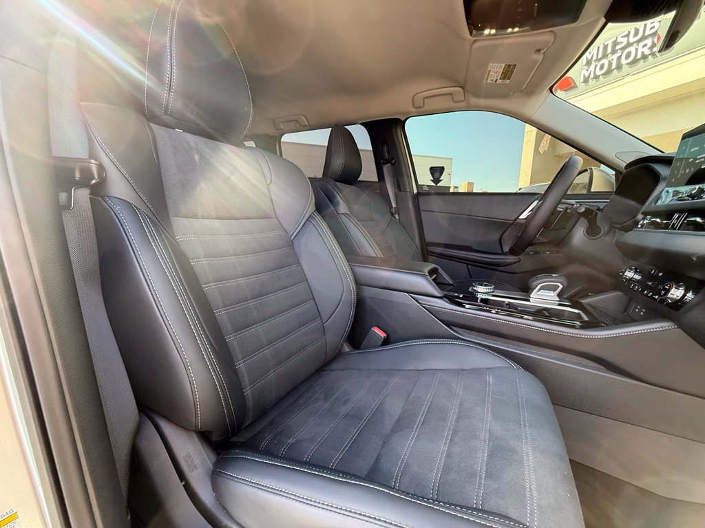 New 2026 Mitsubishi Outlander SE AWD/4WD image 16