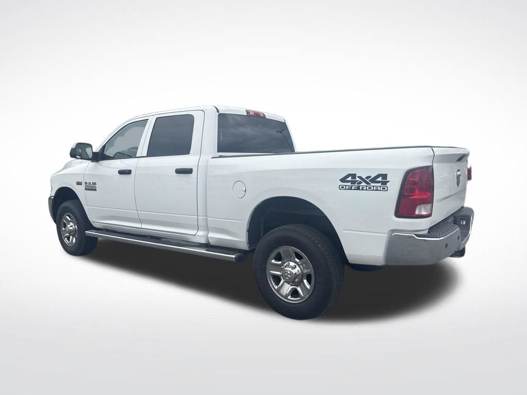 Used 2018 RAM 2500 Tradesman w/ Chrome Appearance Group AWD/4WD image 3