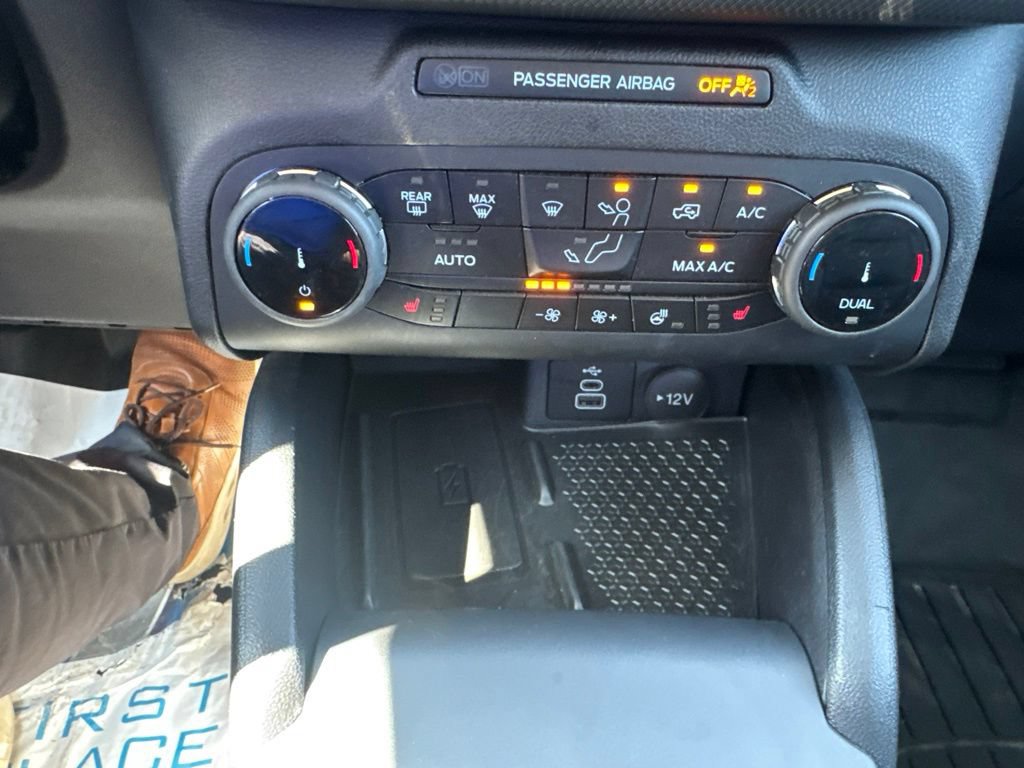 Used 2024 Ford Bronco Sport Outer Banks w/ Tech Package AWD/4WD image 18