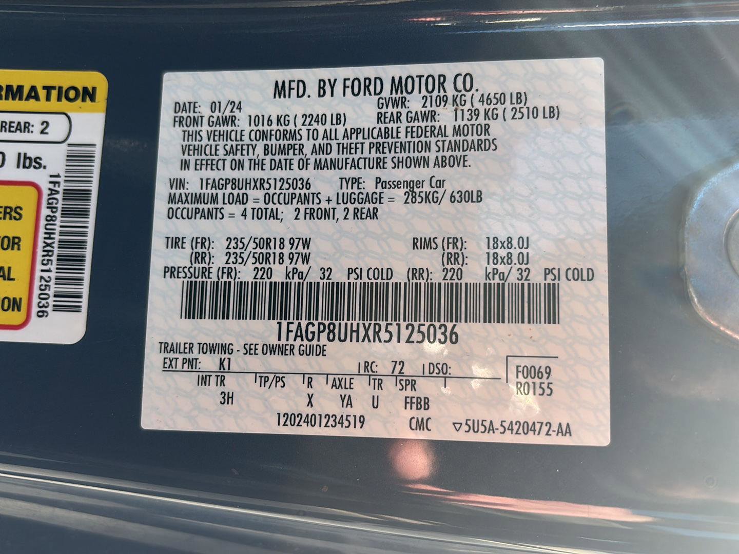 Used 2024 Ford Mustang Premium image 2