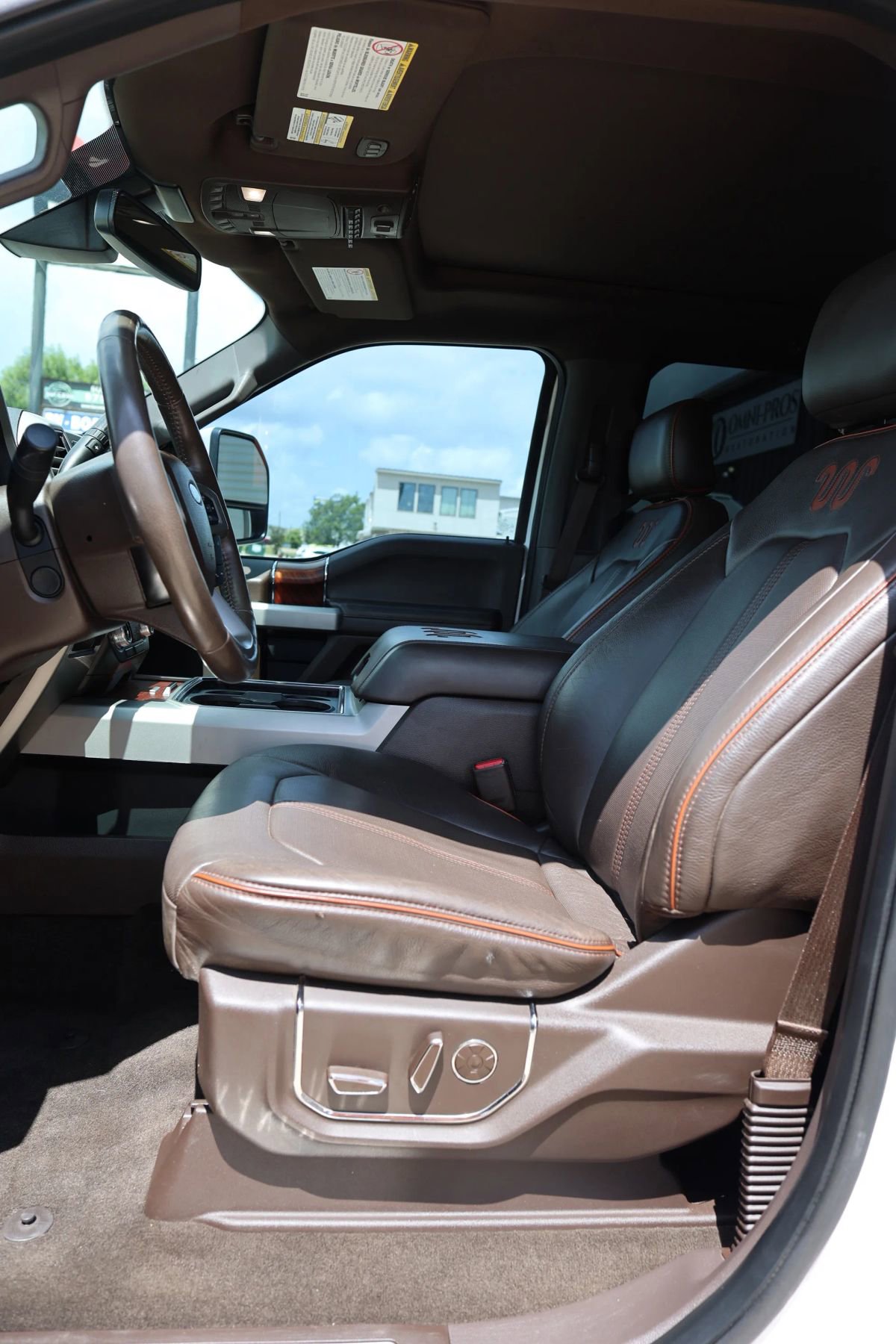 Used 2017 Ford F250 King Ranch w/ King Ranch Ultimate Package AWD/4WD image 18