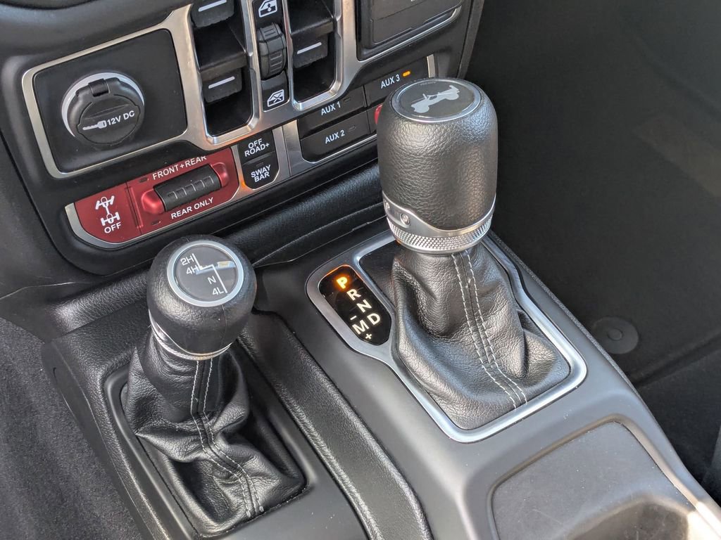 Used 2025 Jeep Wrangler Unlimited Rubicon image 22