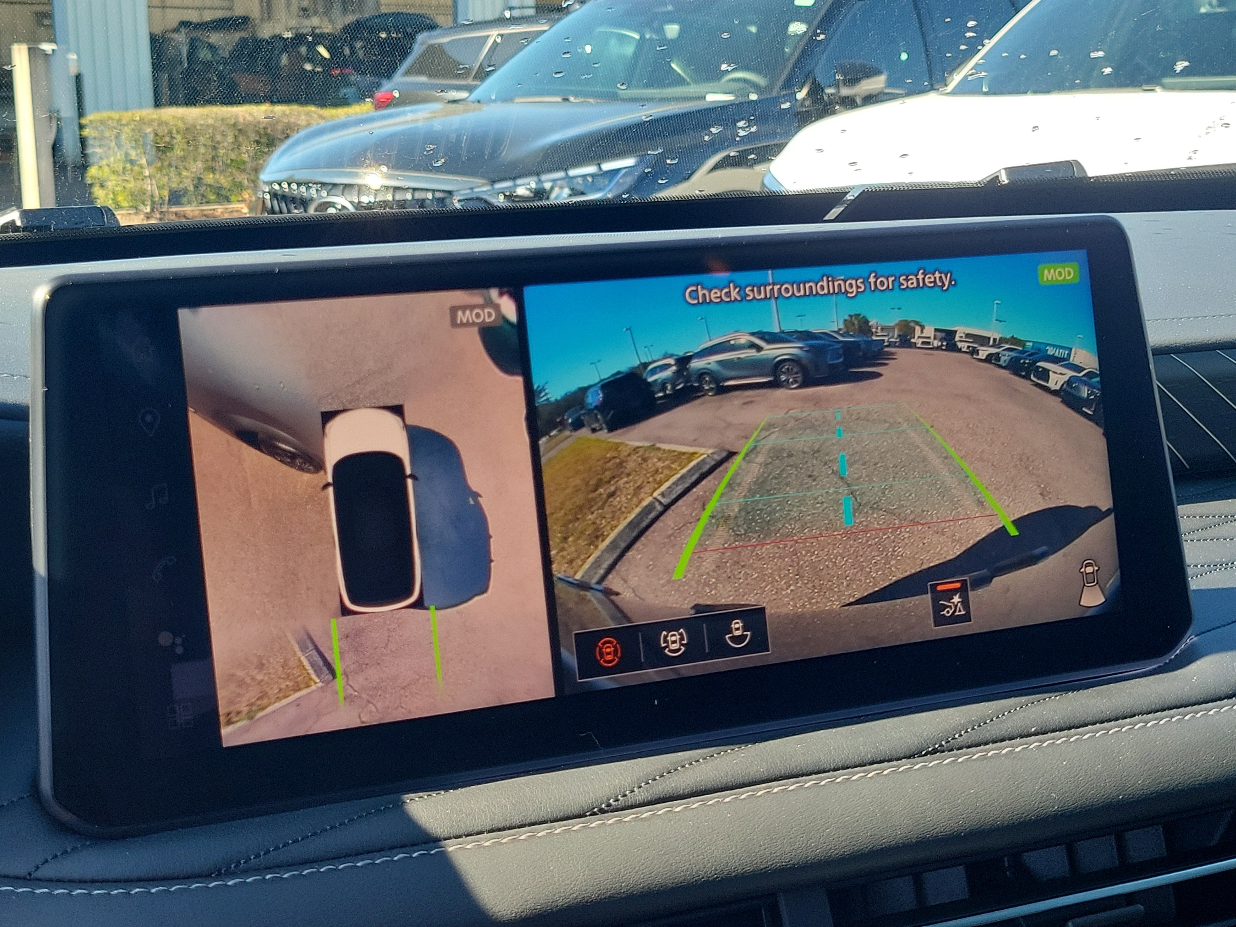 New 2026 INFINITI QX60 Autograph w/ Dark Cargo Package image 17