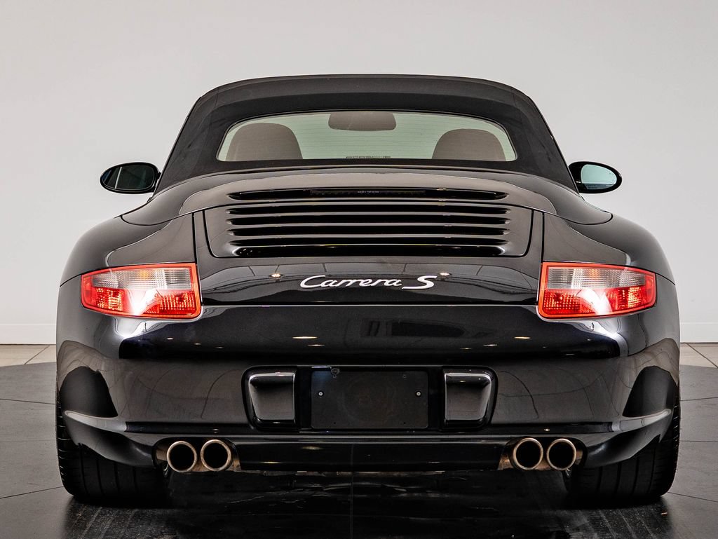 Used 2005 Porsche 911 Carrera S RWD image 7