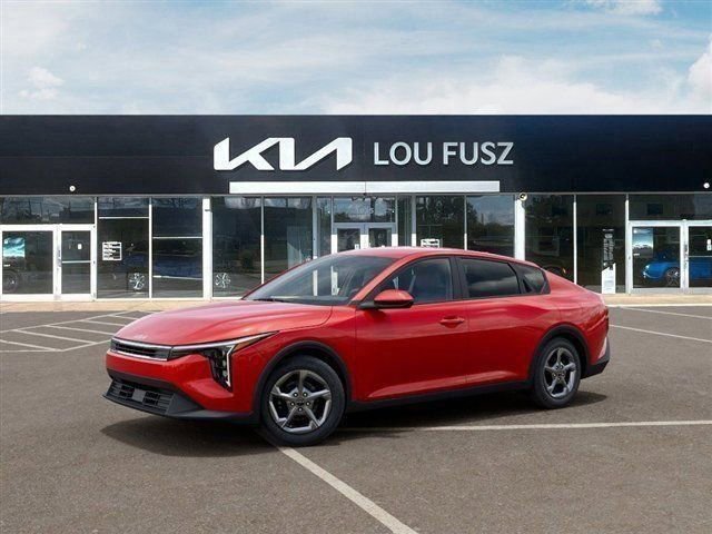 New 2026 Kia K4 FWD image 3
