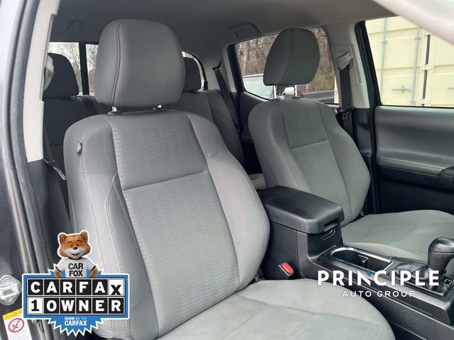 Used 2018 Toyota Tacoma SR w/ SR Convenience Package image 31