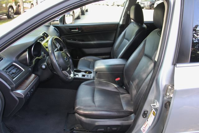 Used 2018 Subaru Outback 2.5i Limited AWD/4WD image 18