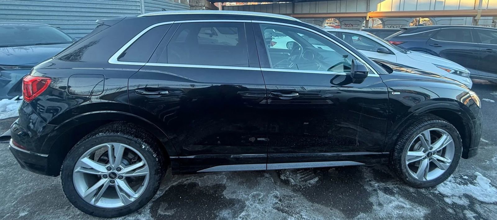 Used 2022 Audi Q3 2.0T Premium Plus w/ Premium Plus Package image 4