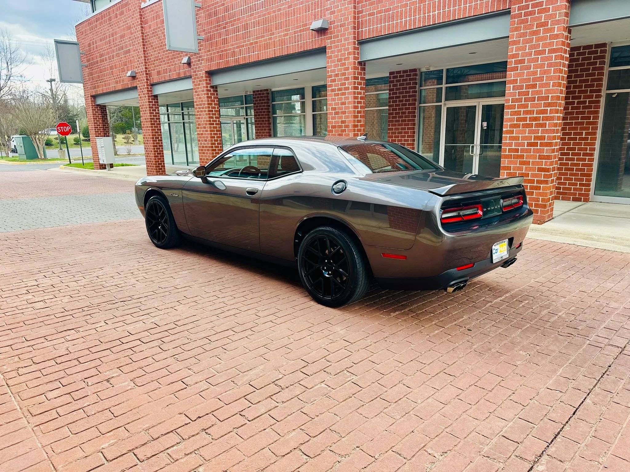 Used 2016 Dodge Challenger R/T Plus image 4