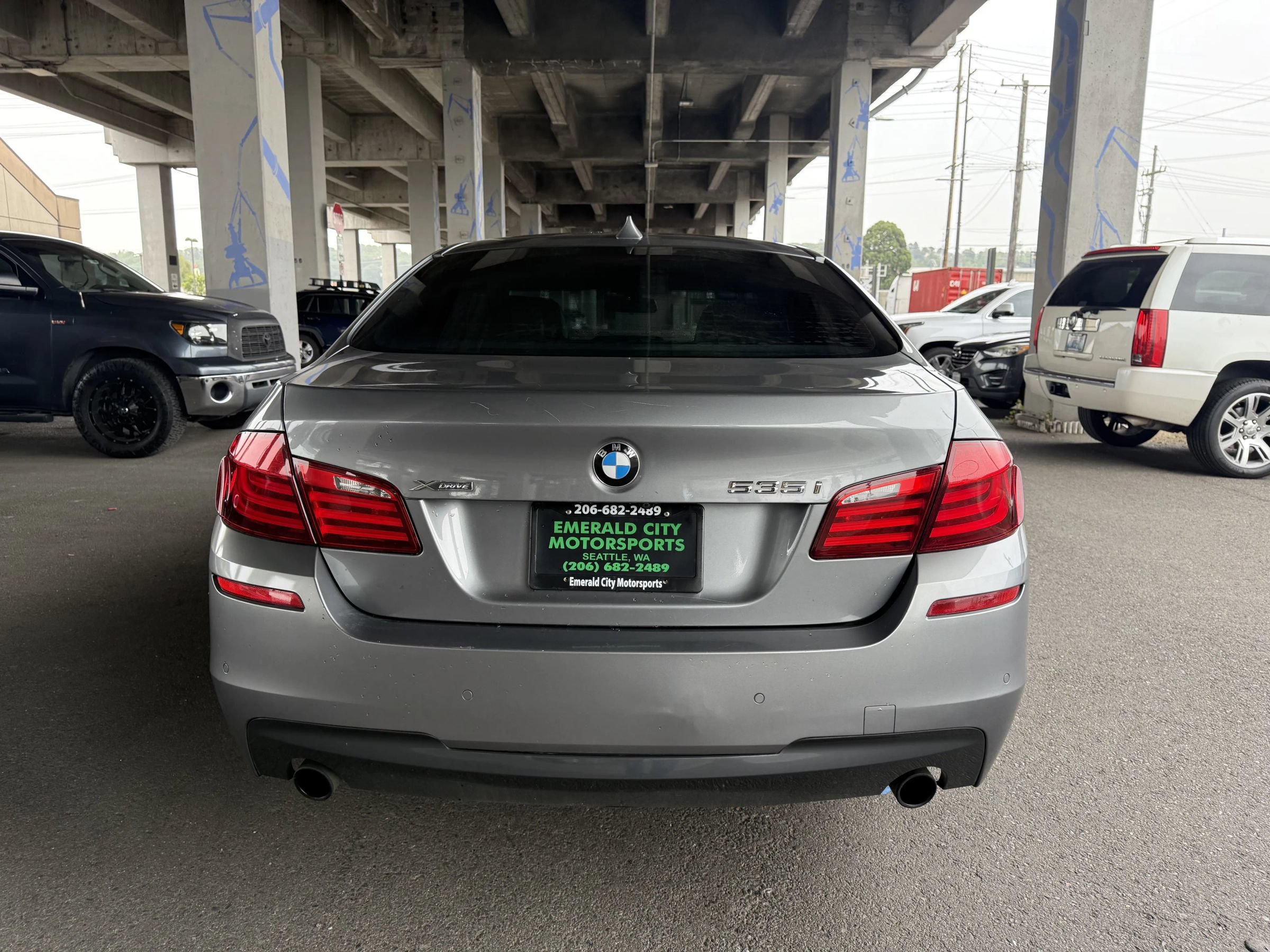 Used 2013 BMW 535i xDrive Sedan AWD/4WD image 5