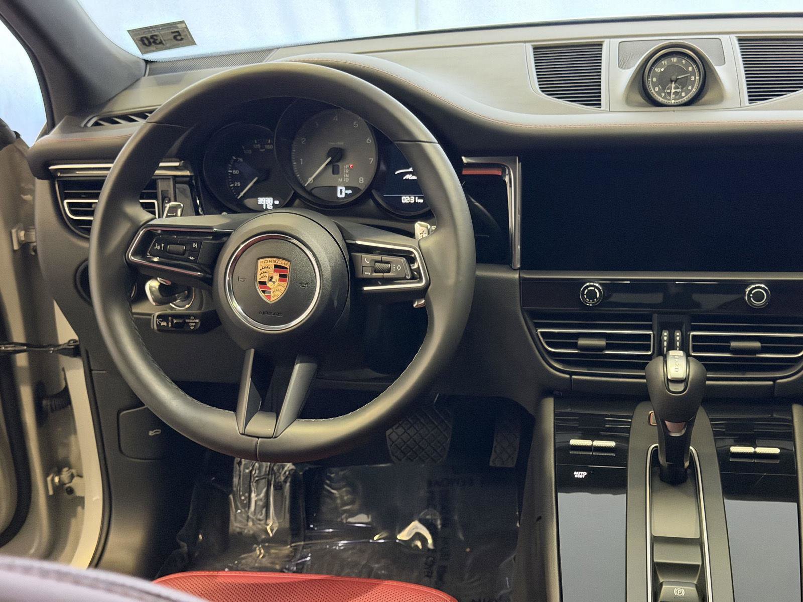 Used 2025 Porsche Macan S image 20