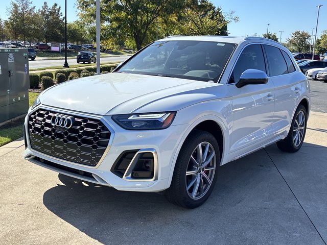 Used 2025 Audi SQ5 Premium Plus AWD/4WD image 12