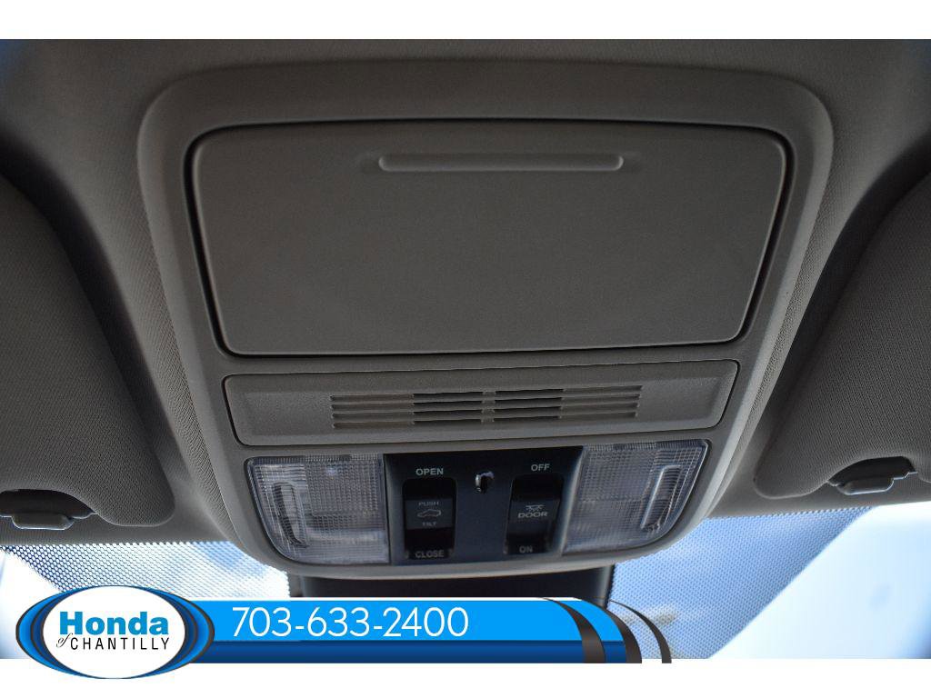 New 2026 Honda Odyssey Touring image 18