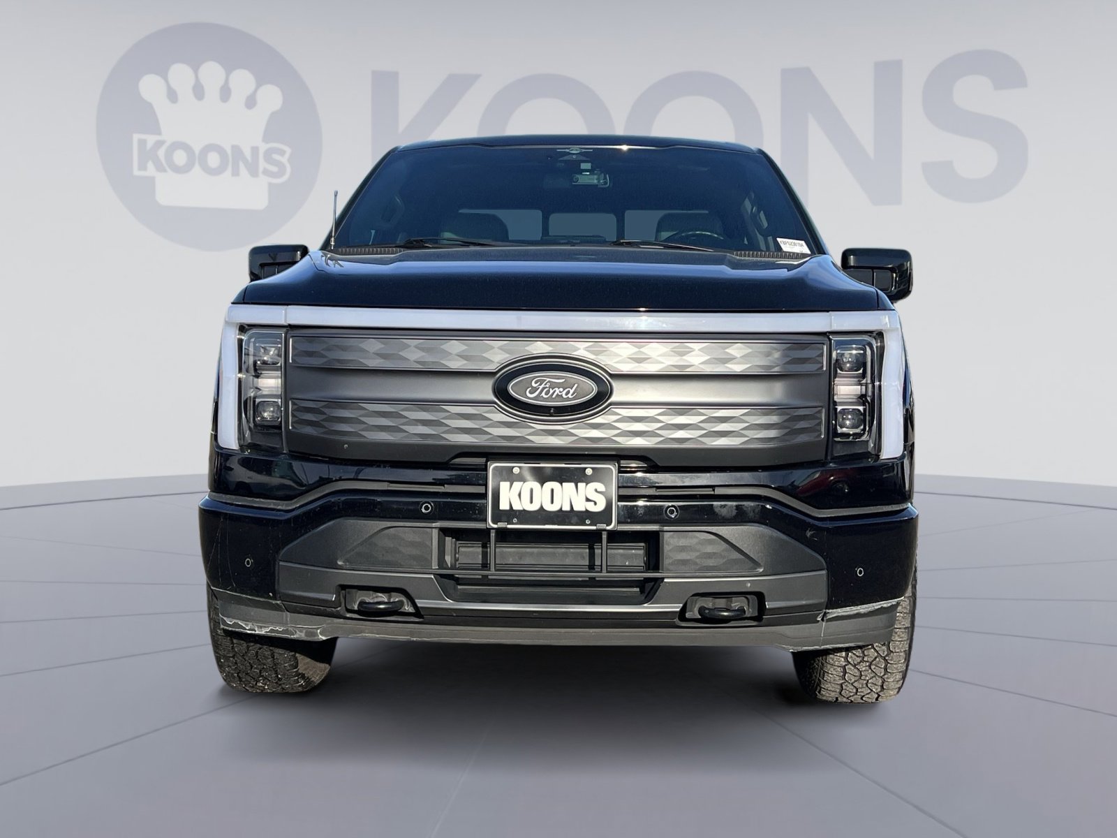 Used 2023 Ford F150 Lightning Lariat w/ Equipment Group 511A High image 11