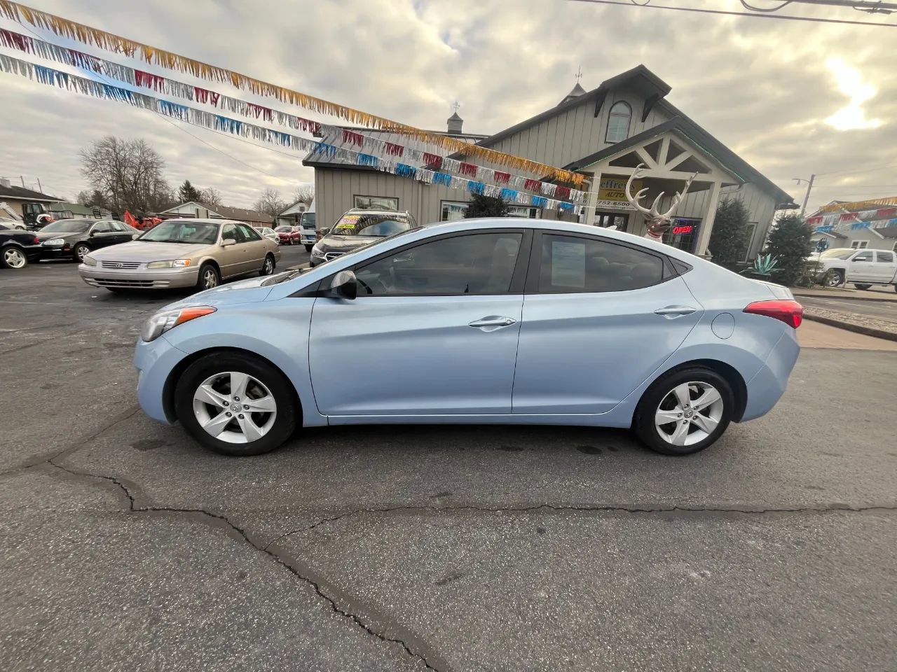 Used 2012 Hyundai Elantra GLS w/ Preferred Pkg 3 image 3