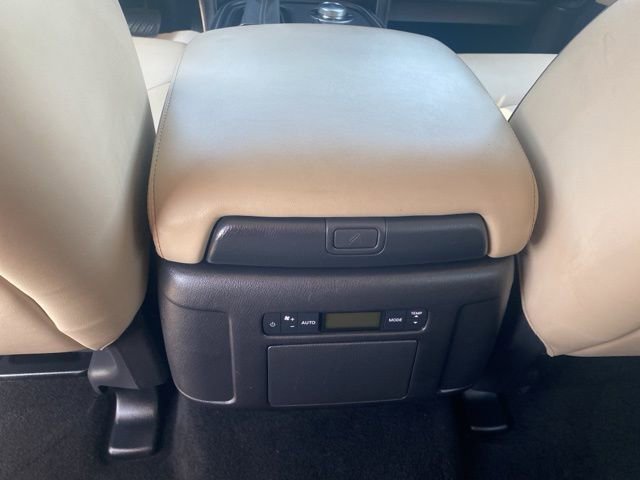 Used 2024 Nissan Armada SV w/ Cargo Package AWD/4WD image 13