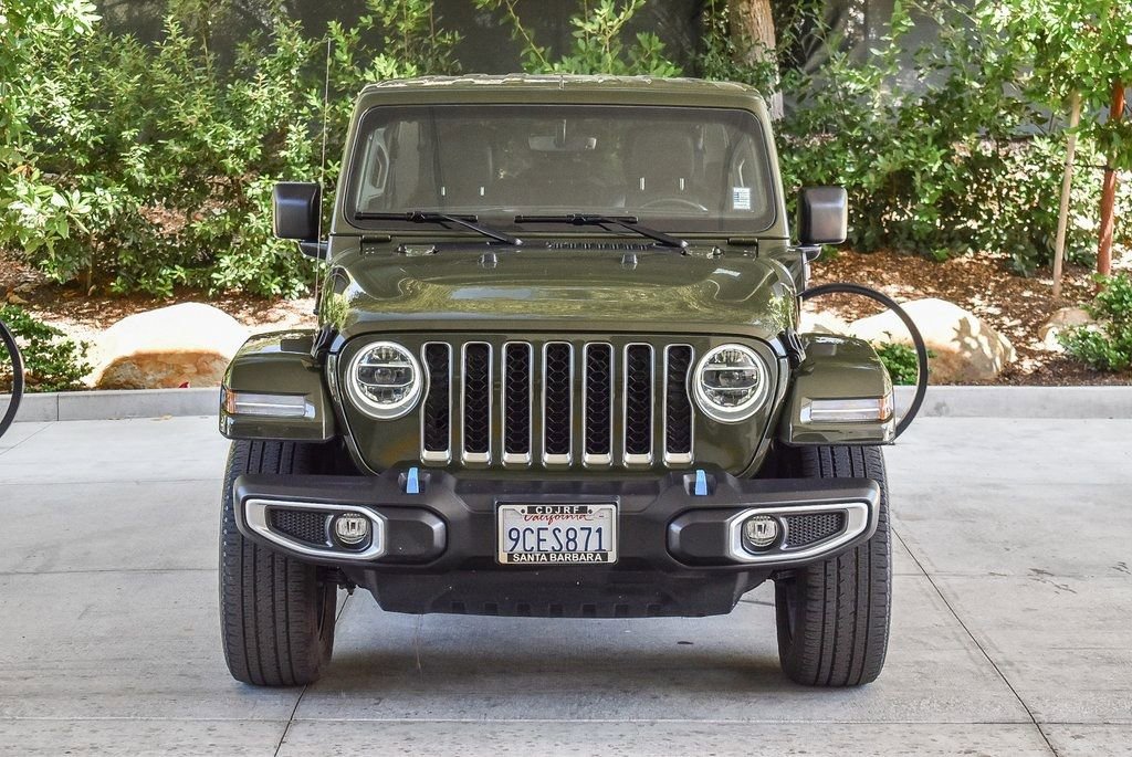 Used 2022 Jeep Wrangler Unlimited Sahara 4xe image 2