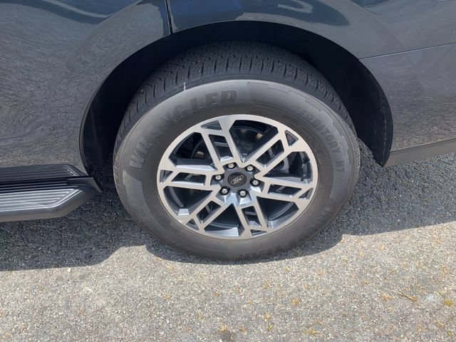 New 2025 Ford Expedition Active RWD image 39