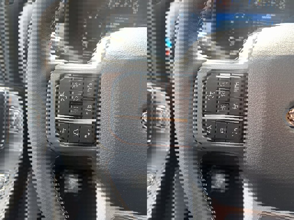 New 2026 Ford F150 Lariat w/ Equipment Group 502A High image 30