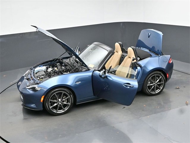 Used 2022 Volvo V60 T5 Cross Country w/ Advanced Package image 43