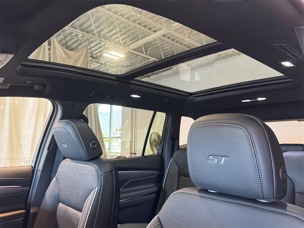 New 2026 Buick Enclave Sport Touring w/ Power Package image 45