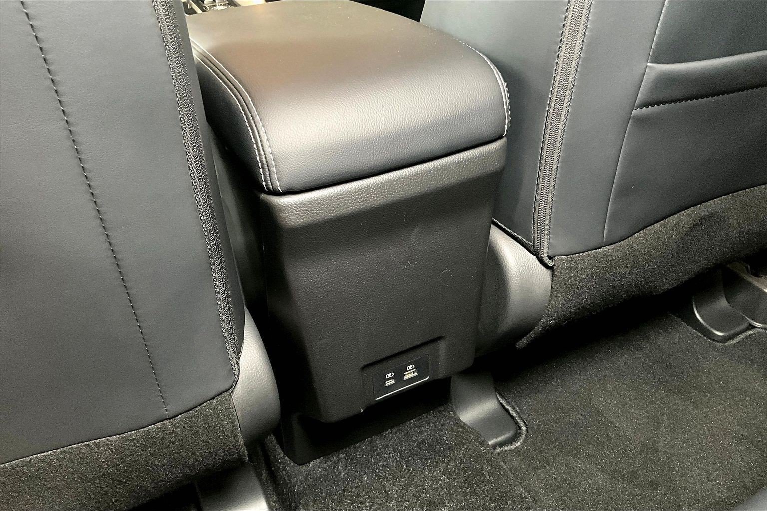 Used 2025 Mitsubishi Eclipse Cross SE AWD/4WD image 11
