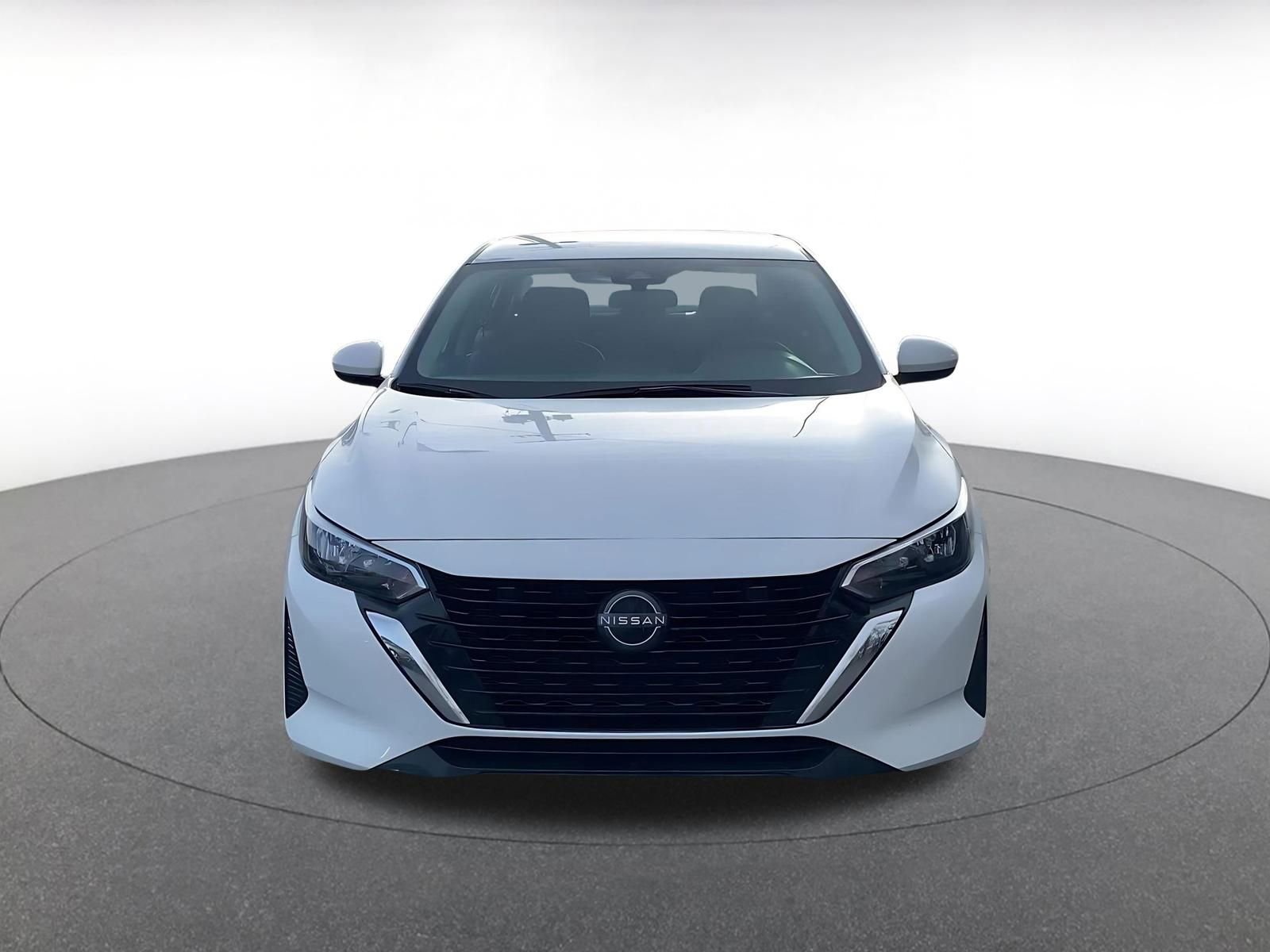 Used 2025 Nissan Sentra S image 4